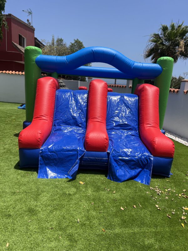castillo hinchable doble tobogan